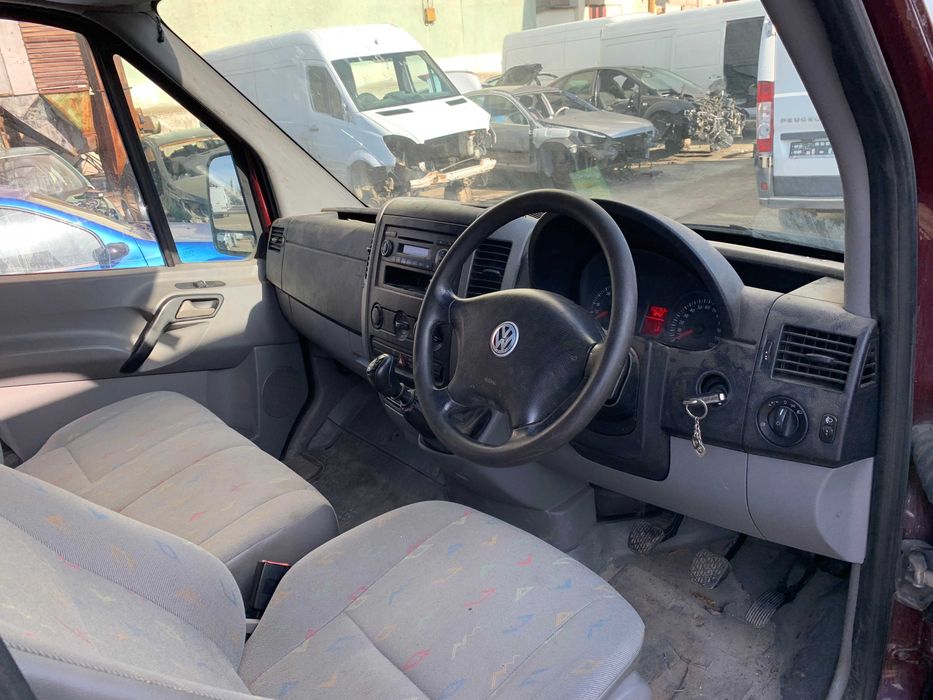 Dezmembrez Volkswagen CRAFTER 2.5 TDI 136 cp tip BJL EURO 4 2009 UK