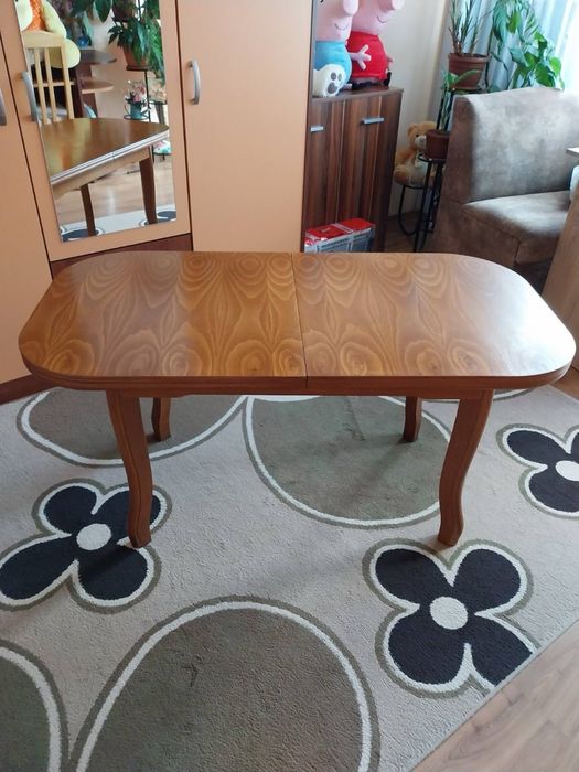 Холна маса /разтегателна/