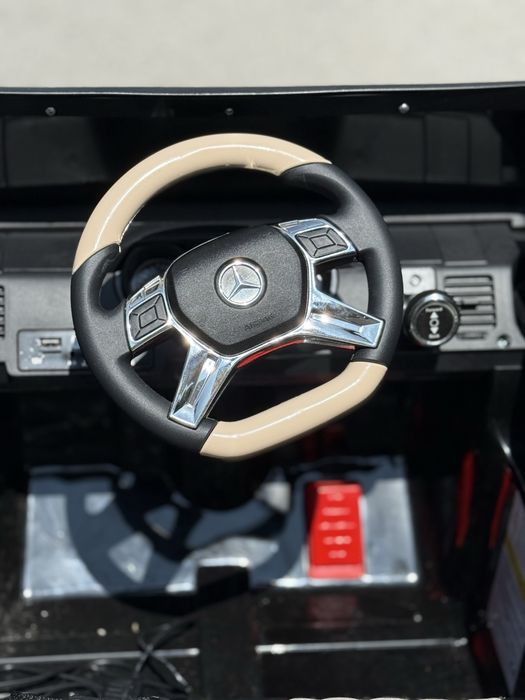 Акумулаторен джип MERCEDES MAYBACH G650 ЧЕРЕН