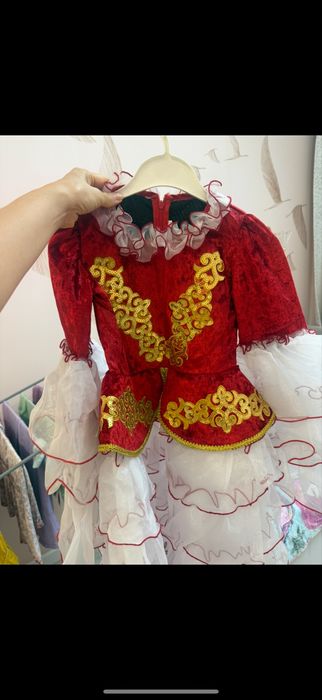 Платье национальное , казахское