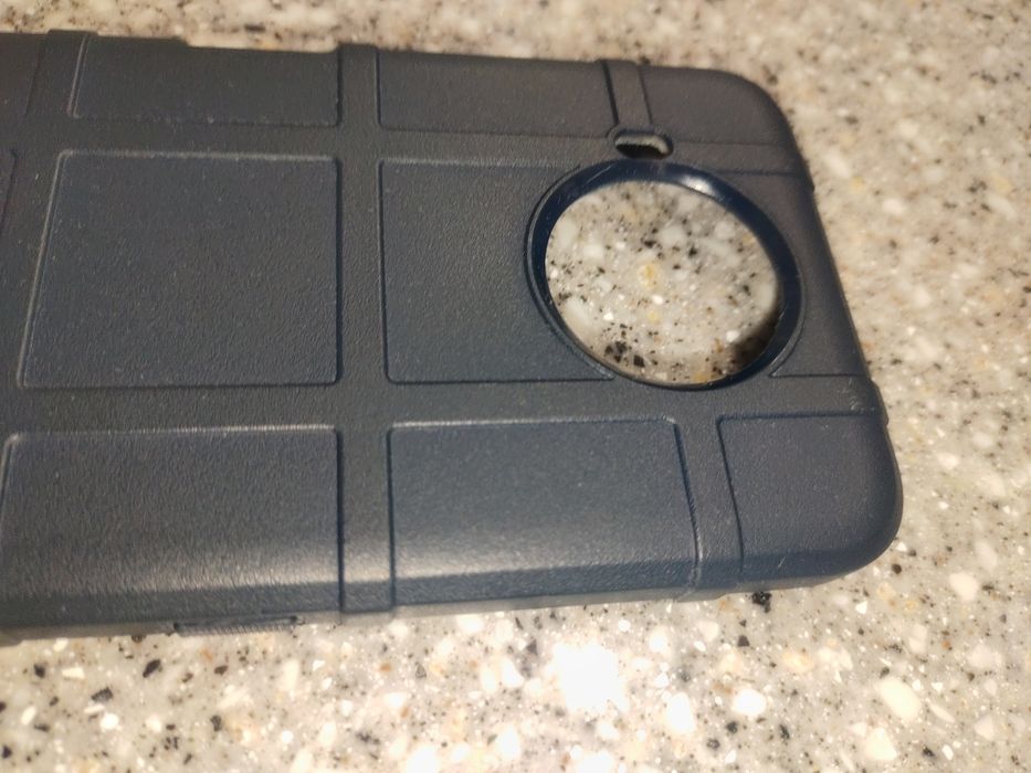 Противоударный чехол на Nokia 8.3 5G TPU.