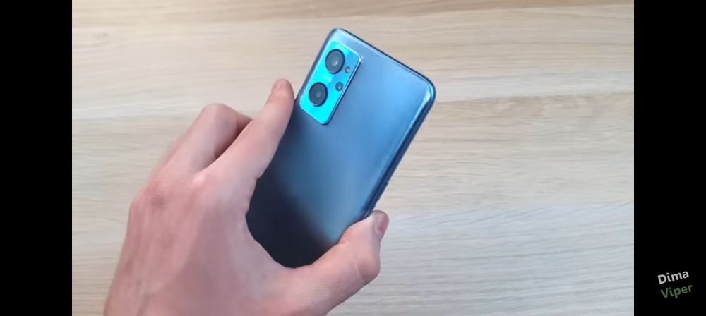 Telfon sotladi yoki abmen