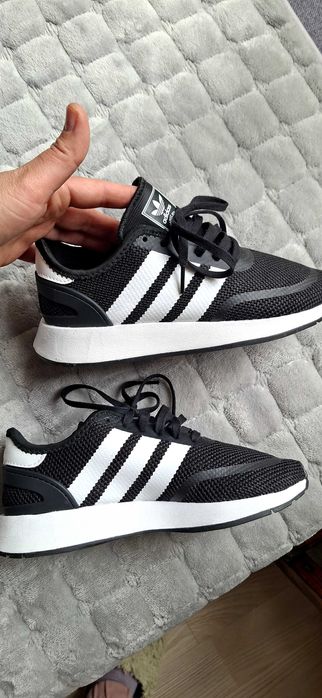 Оригинални чисто нови маратонки ADIDAS