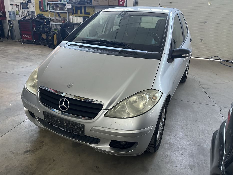 Мерцедес части A класа W169