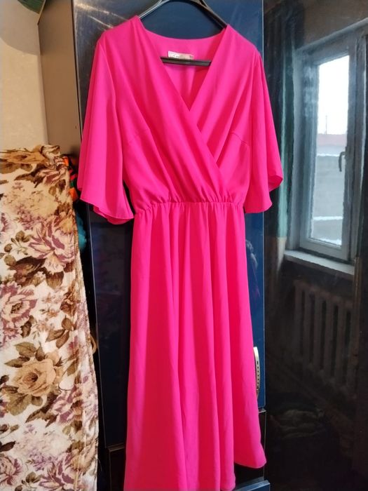 Вечерние платья.