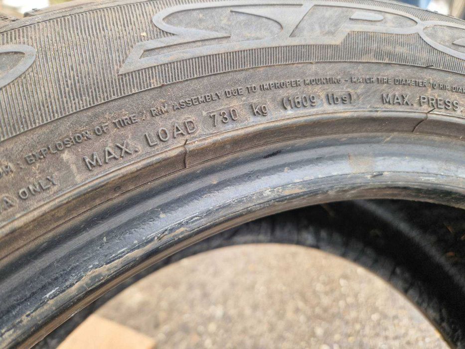 2 Dunlop R18 235/50 Летни гуми  DOT4718