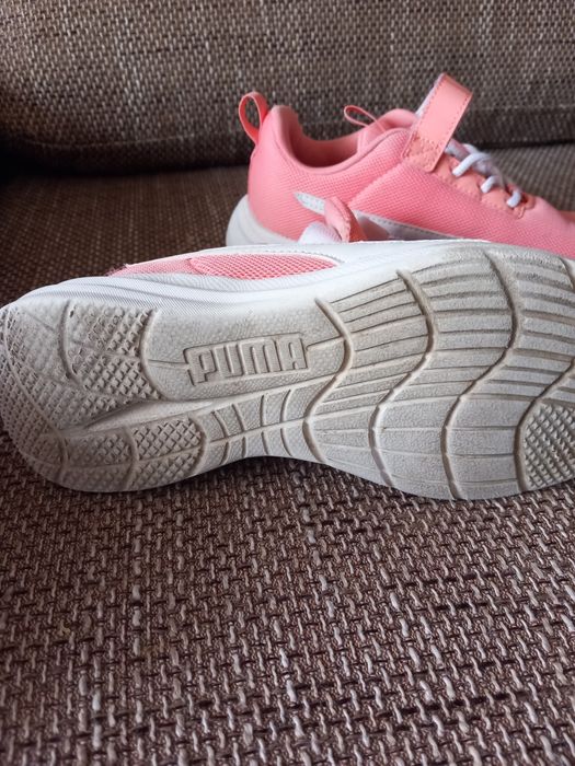 Adidași Puma nr 34