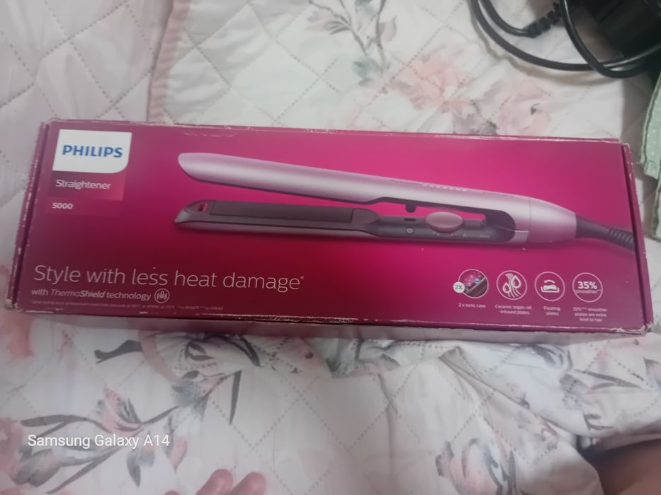 Продавам преса за коса с 2г гаранция