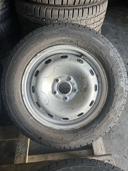 4 jante Renault Trafic/Opel Vivaro+anvelope anvelope iarna 205/65/16C Continental 8.5-9 mm!
