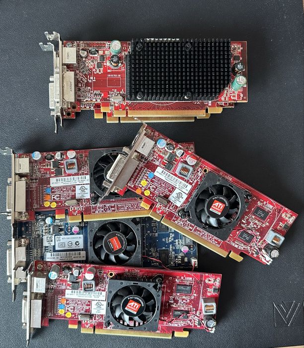 Лот 6бр. видео карти Ati Radeon HD4550 - DMS-59