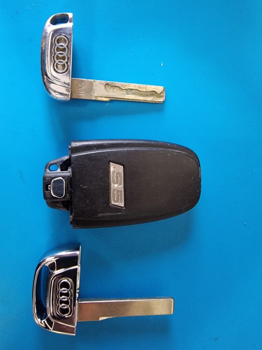Нов не нарязан блейд,перо Hu66 audi a4,a5,a6,a7,a8
Audi a3,a4,a5,a6,a7