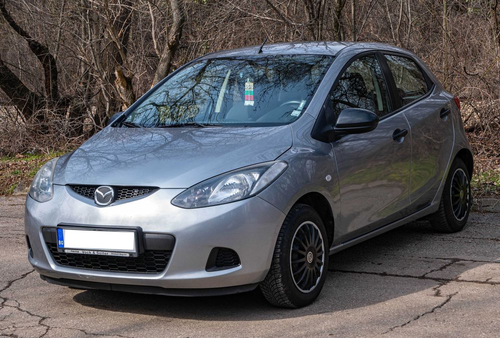 Mazda 2 1.4i (75 Hp)
