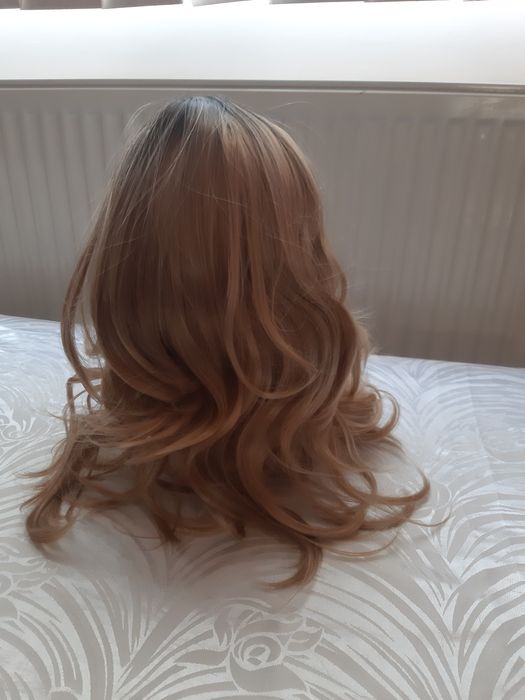 Peruci 150 de lei bucata