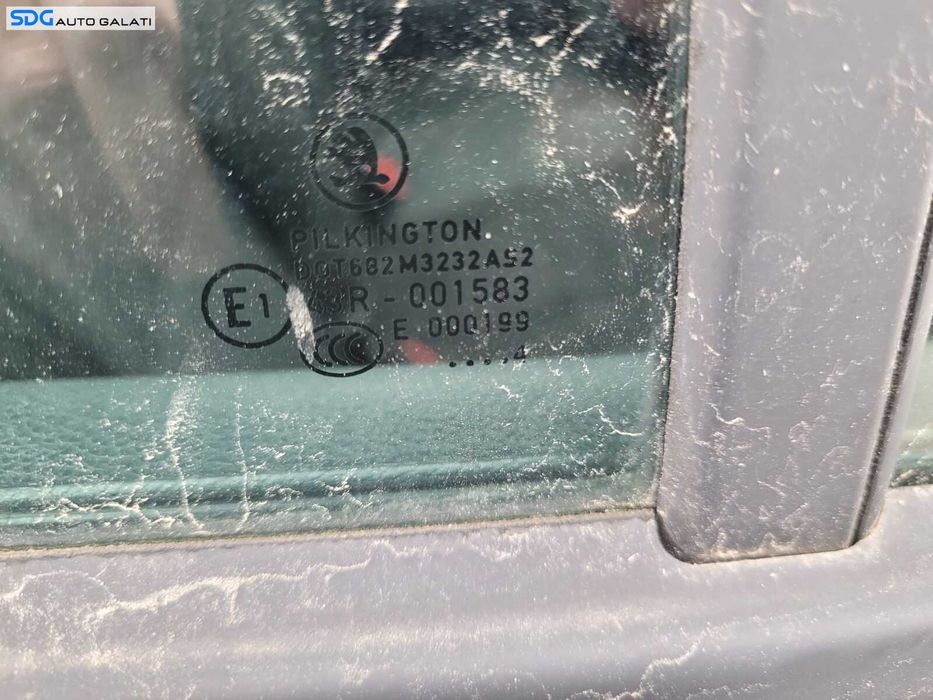 Geam Sticla Fix de pe Usa Portiera Dreapta Spate Skoda Fabia 2 2007 - 2014 [C2050]