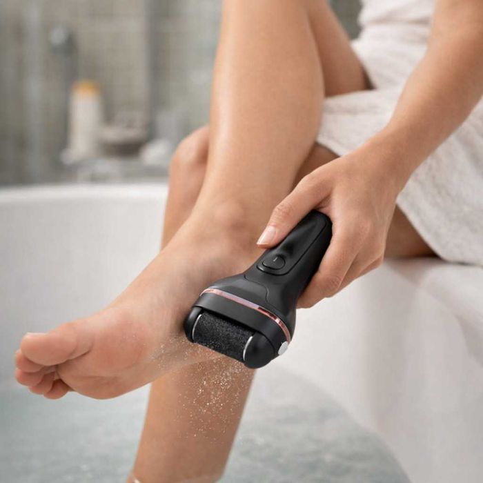 Електричска пила за крака - пълен комплект за базов педикюр