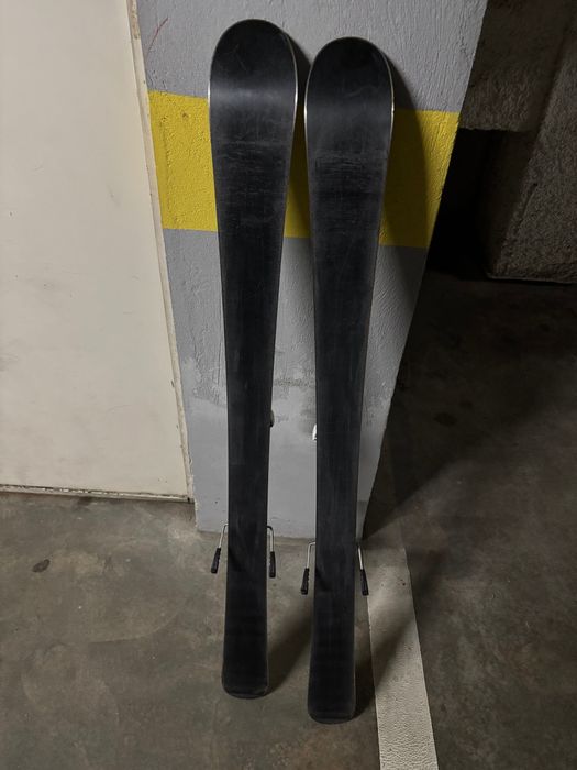 Vând schiuri SH, 117 cm
