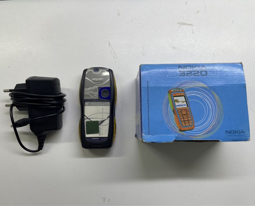 Nokia 3220 оригинал, полный комплект