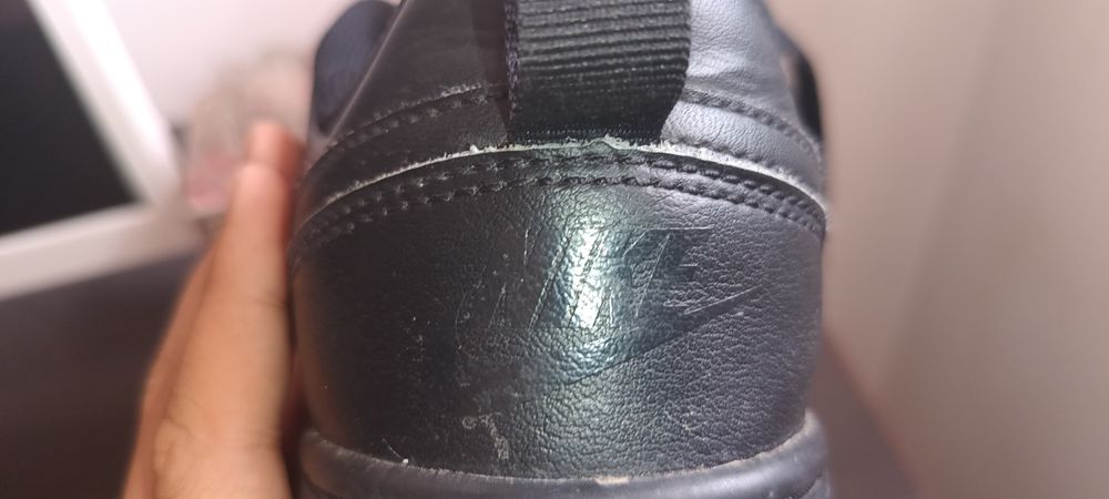 Adidași Nike court vision mărimea 38,5