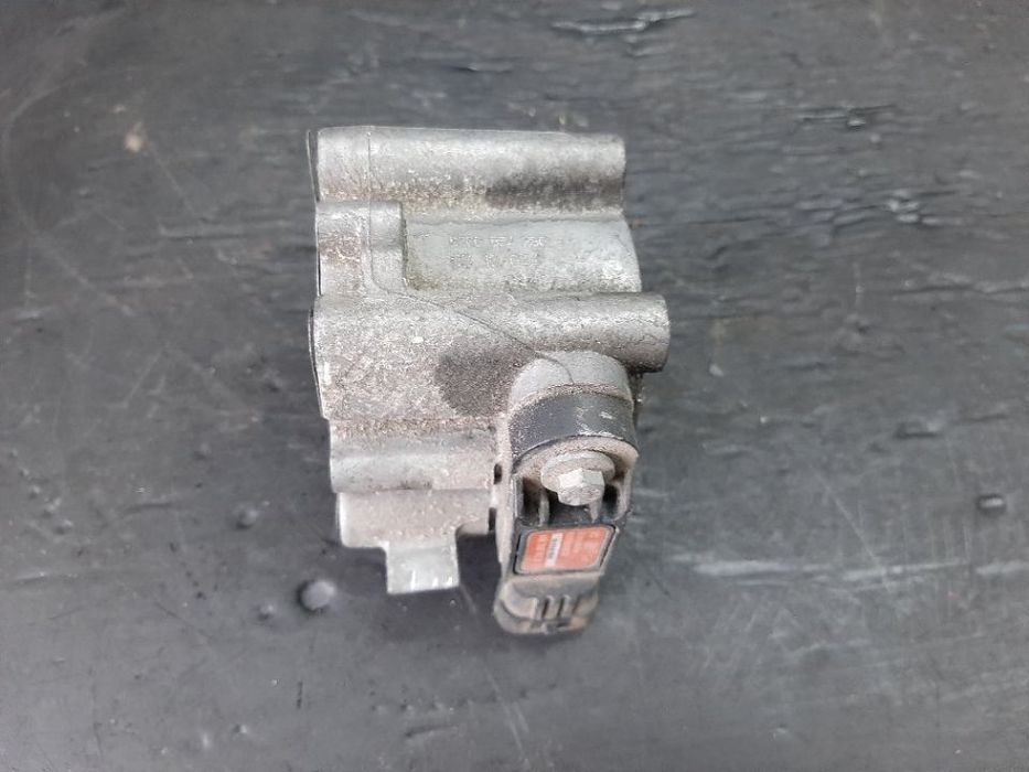 Tub galerie egr cu senzor 2.0 dci m9r renault laguna 3 8200854280