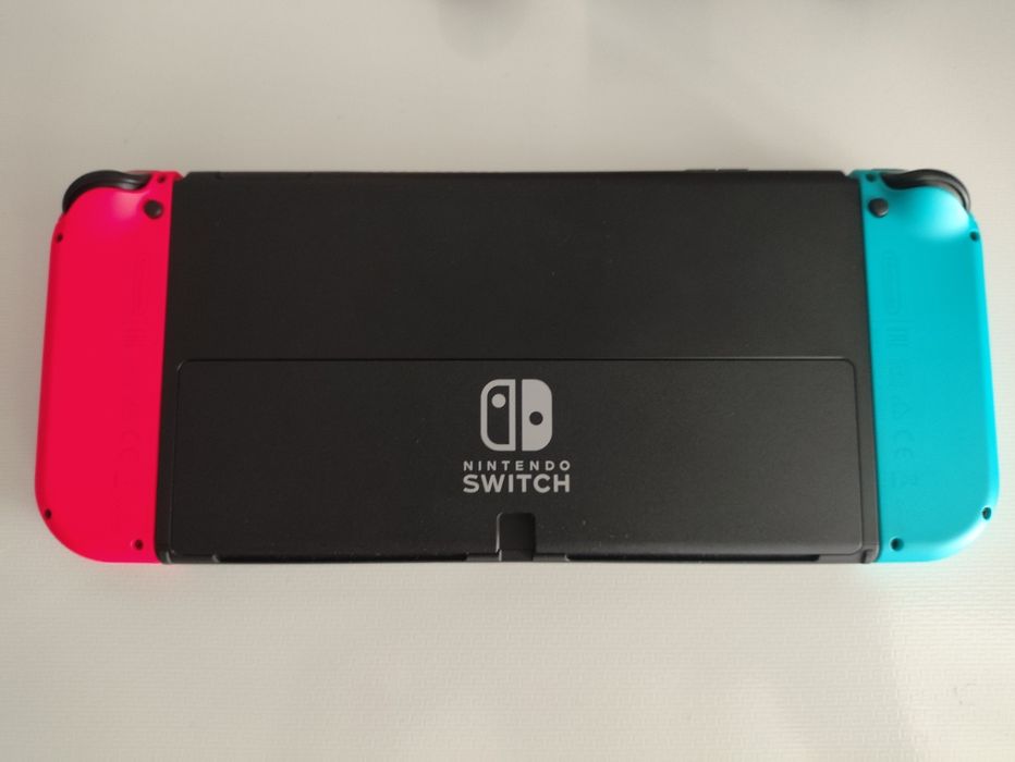 Nintendo Switch OLED полный комплект