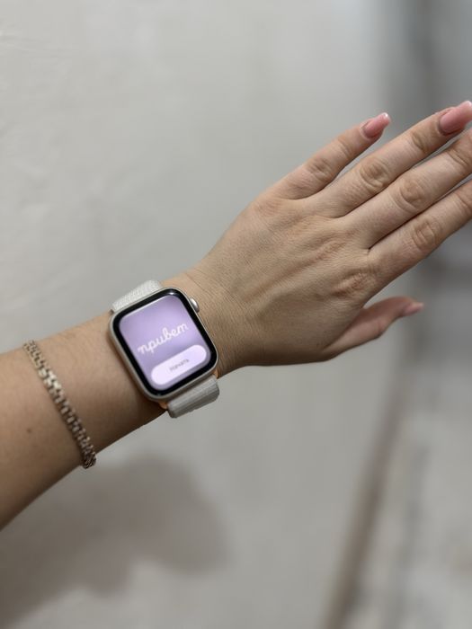 Часы Apple whach SE в отличном сост