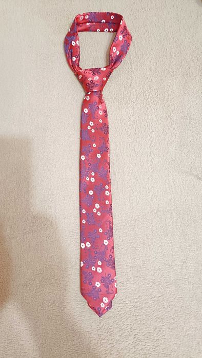 Set Cravata,Batista si Brosa tip floare