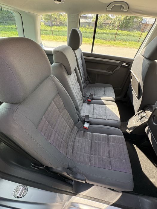 VW Touran 2.0 FSI DSG