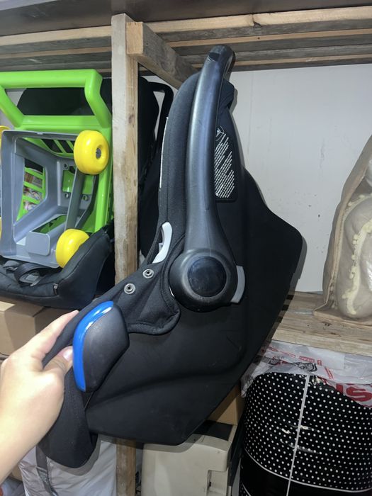 Детское автокресло (6 м)