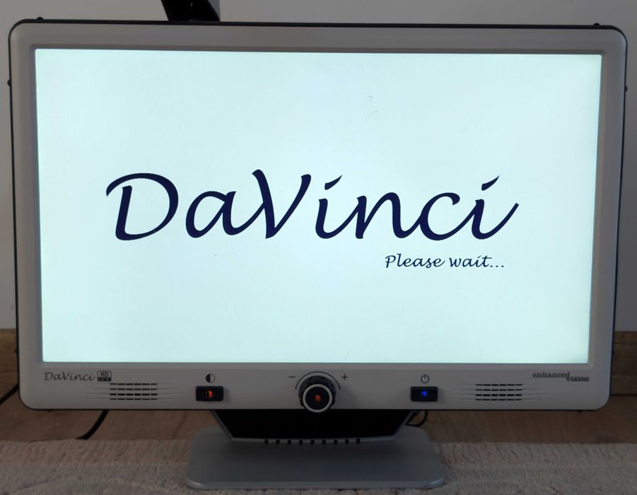 Lupa digitala / microscop Enhanced Vision DaVinci 24″ HD