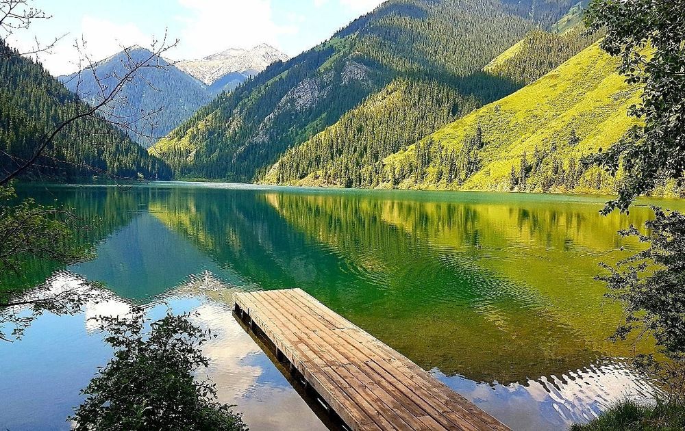 Такси Чарын Көлсай Горячий источникКапшагай