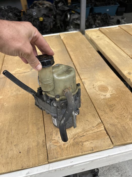 Pompa servo dacia logan 2/sandero 2/duster