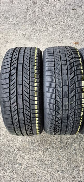 4 anvelope iarna,fata Continental 225/40/18,spate Toyo  245/35/18.