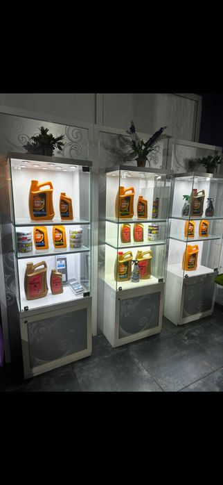 Ветрины в отличном состояни