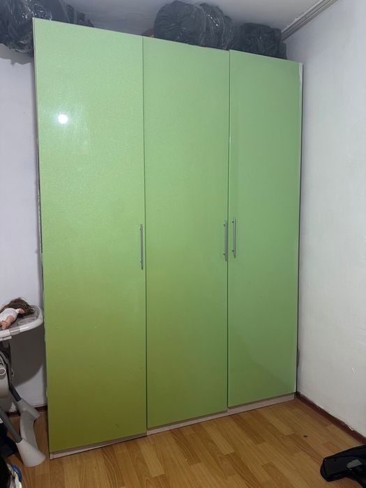 Продам детскую гарнитуру