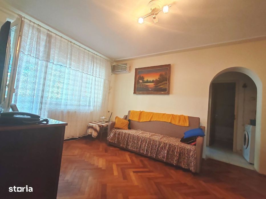 Apartament 2 camere Craiovei, confort 1, parter, balcon, centrala