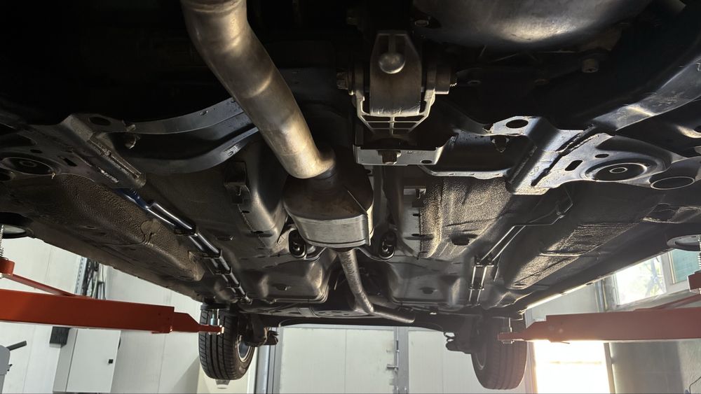 Опел комбо 1.7 дизел   101к.с -пътнически пикап