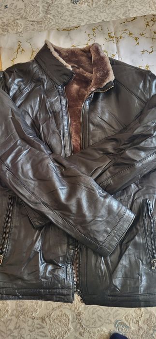 Продам мужскую дубленку