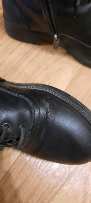 Отдам даром ботинки 38 размера