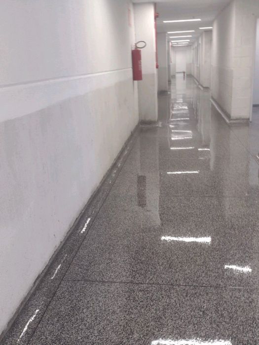 Эпоксидный наливной пол (полиуретановый краска)