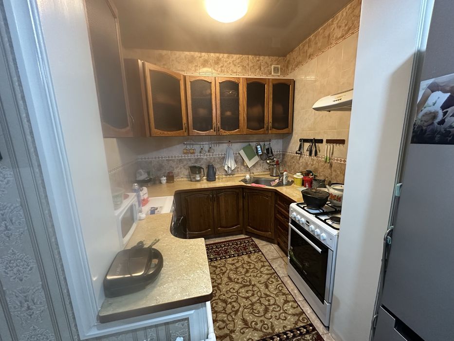 Продается квартира 3/2/4 Юнусабад 15