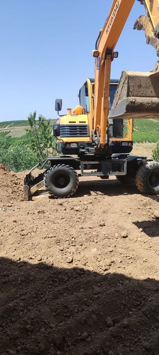 Ekskavator va yuk tashish g‘isht, qum, klines yetkazib berish xizmati