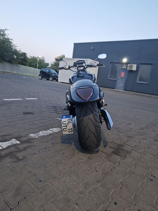 Suzuki Intruder M109