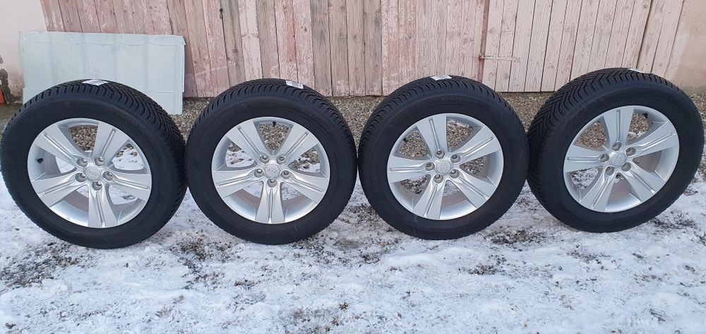 Jante aliaj originale kia pe 17.cu cauciucuri noi noute de iarna
