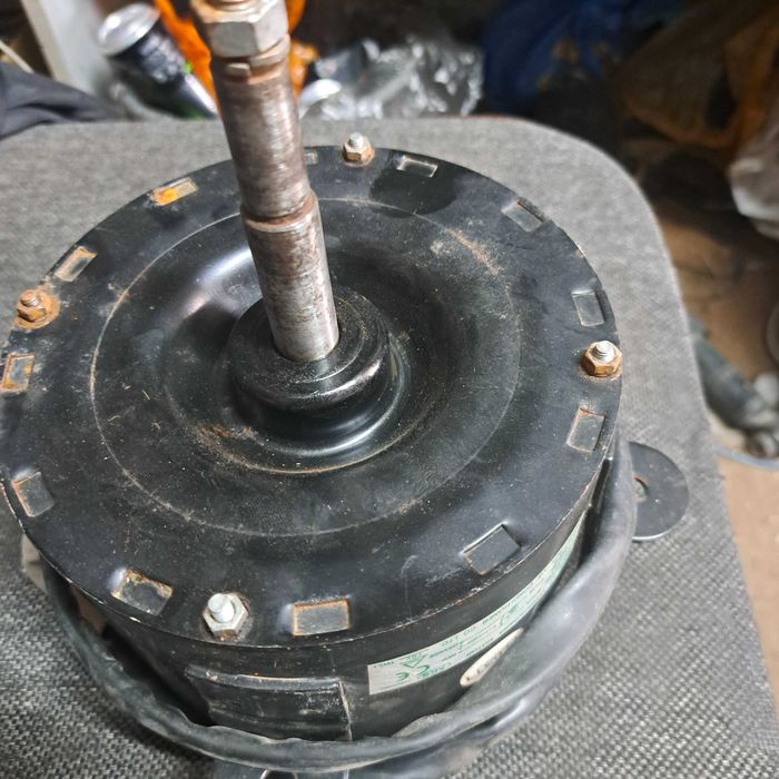 Двигатель на кондиционер AUX 41 модель