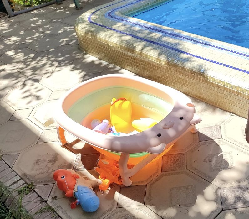 Детская ванночка для купания.