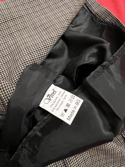 Пола от 75% вълна - ХС размер