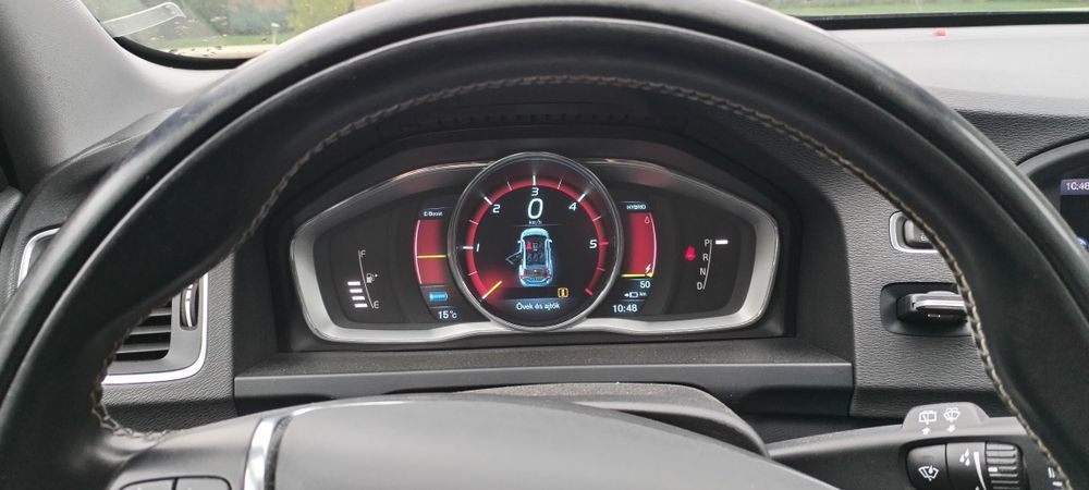 Volvo V60 plug - in - hybrid