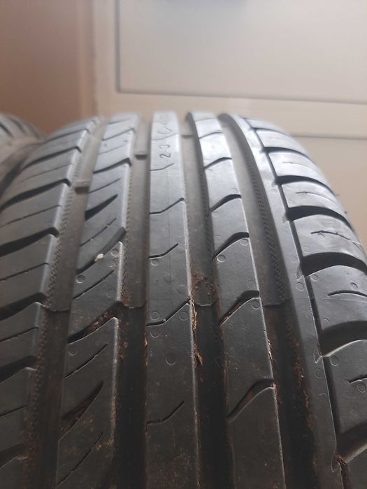 2 бр 185 60 14 Semperit летни