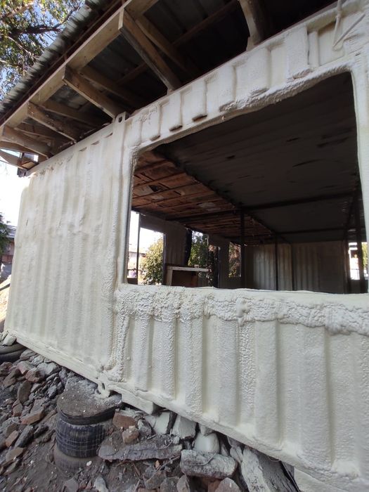 Утепление крыши Алматы пеной