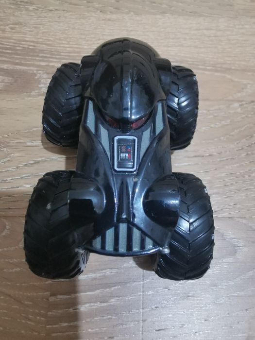 Монстр трак Hot wheels машинки